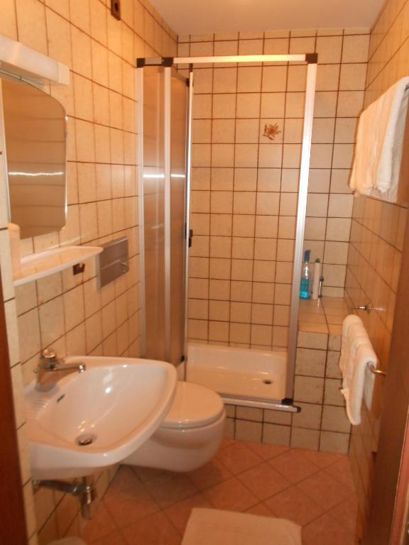 Haus Moni Apartment Mauterndorf  Ruang foto